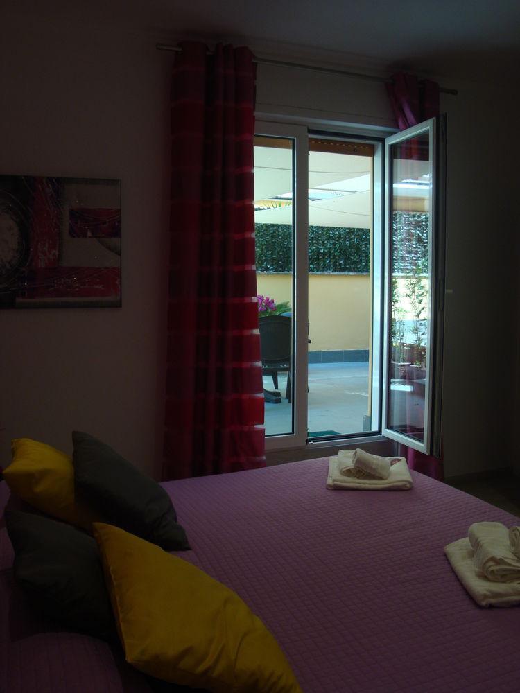 Chroma Italy - Chroma Marconi Guest house Rome
